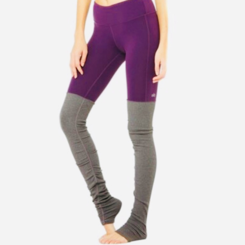 ALO Yoga High-Rise Leggings in Purple and Gray